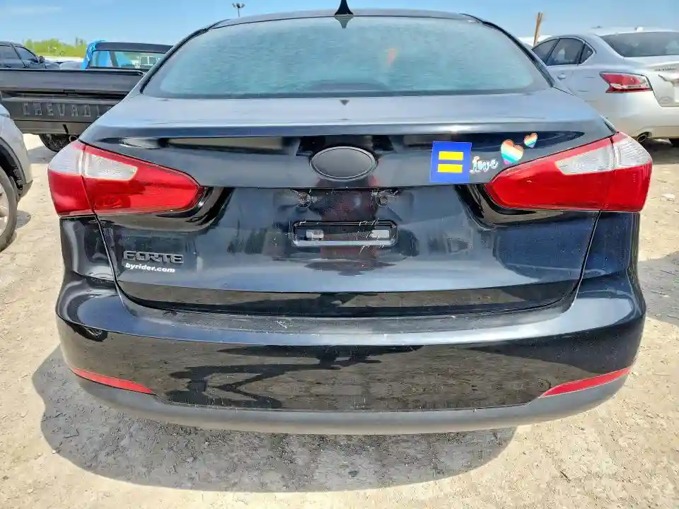 KNAFK4A67G5521810 2016 KIA FORTE-5