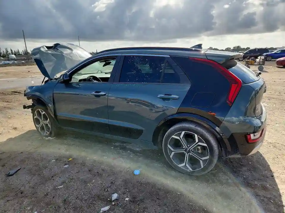 KNDCT3LEXR5201935 2024 KIA NIRO-1