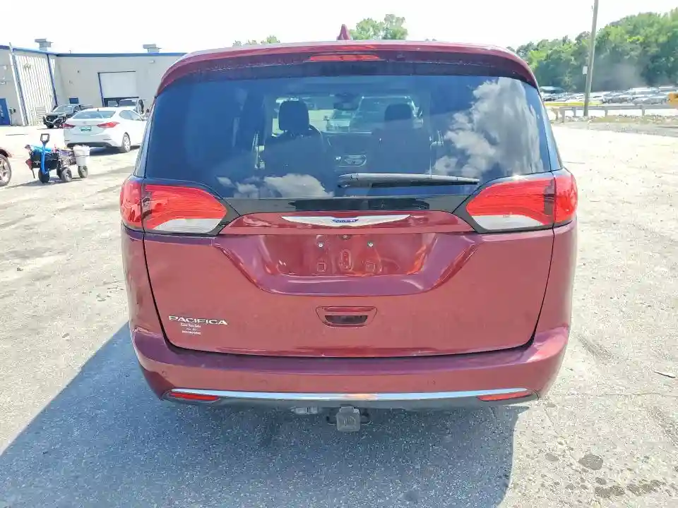 2C4RC1EG9JR237586 2018 CHRYSLER PACIFICA-5