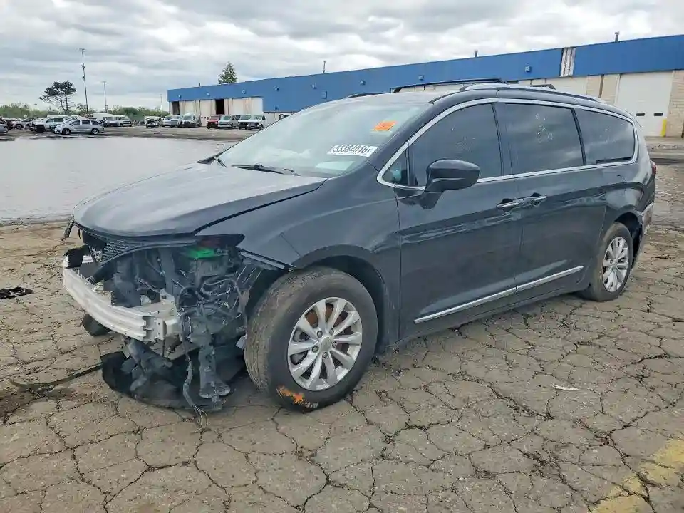 2C4RC1BGXKR526207 2019 CHRYSLER PACIFICA-0