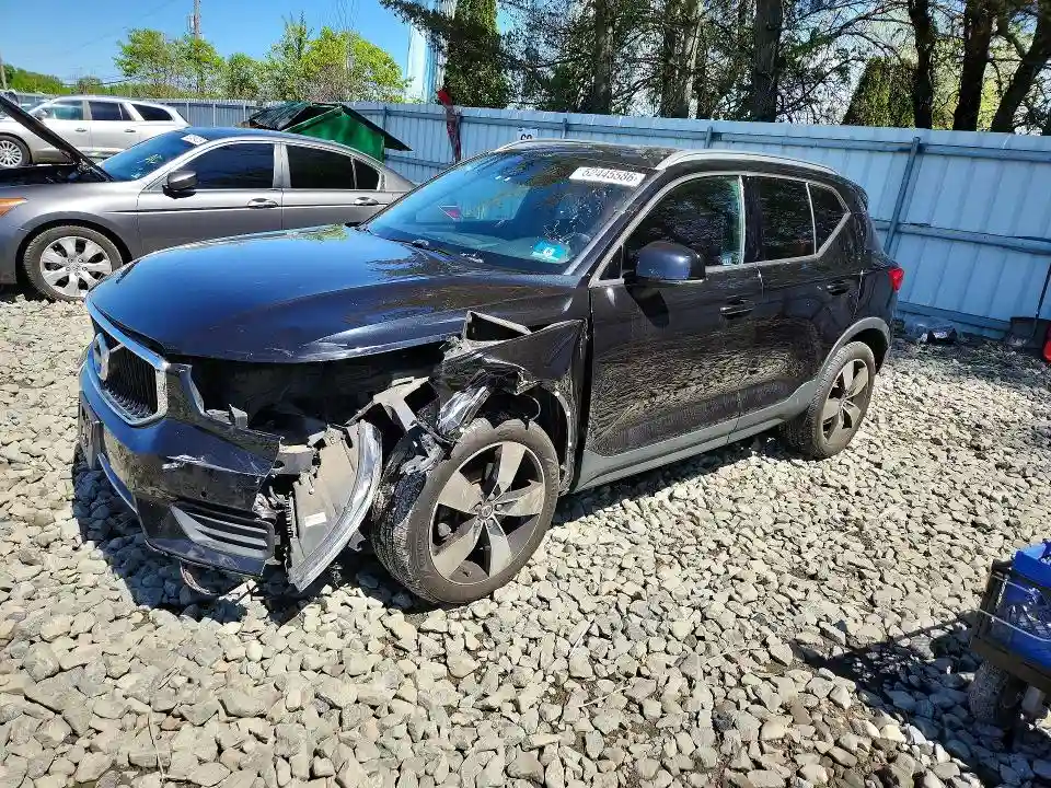 YV4162XZ1K2014271 2019 VOLVO XC40-0