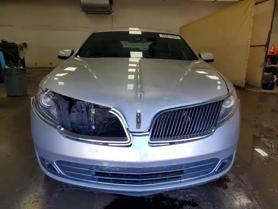 1LNHL9FT0FG607365 2015 LINCOLN MKS-4