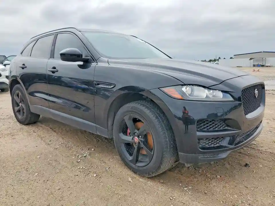 SADCK2FX2LA618222 2020 JAGUAR F-PACE-3