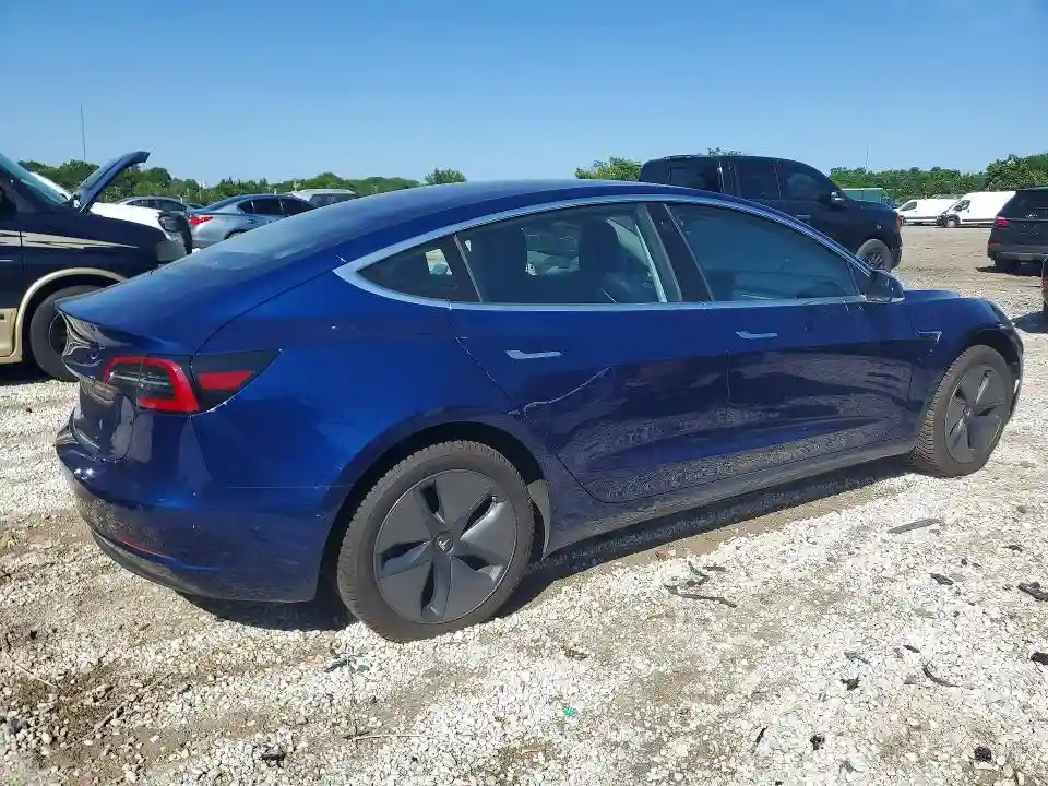 5YJ3E1EA6JF017006 2018 TESLA MODEL 3-2