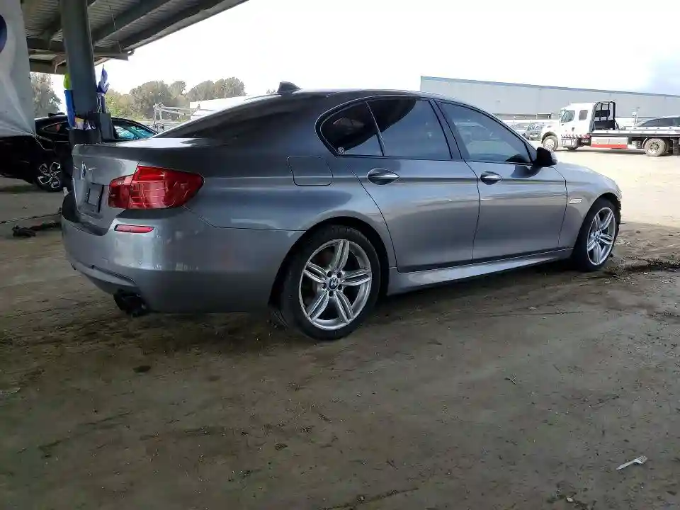 WBAKN9C55GD961800 2016 BMW 5 SERIES-2