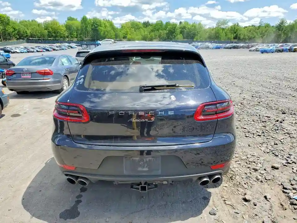 WP1AB2A51FLB60687 2015 PORSCHE MACAN-5