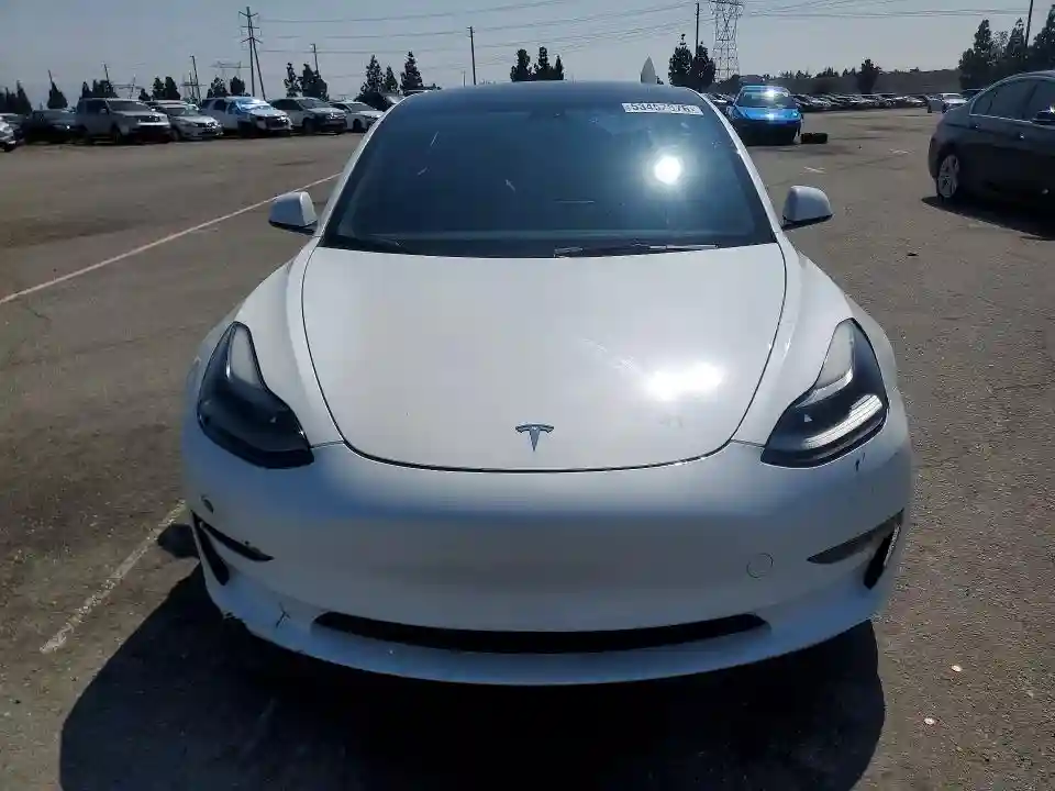 5YJ3E1EA0PF665515 2023 TESLA MODEL 3-4