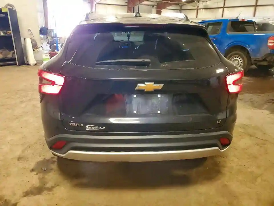 KL77LHEPXSC209531 2025 CHEVROLET TRAX-5