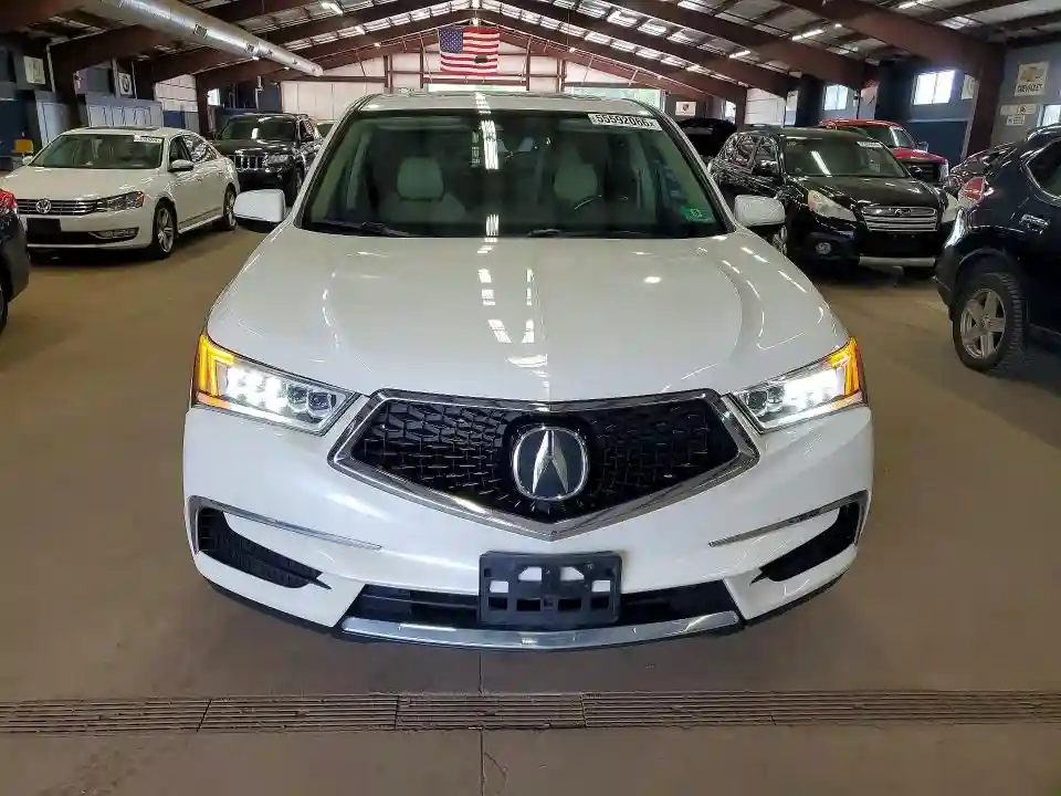 5J8YD4H57JL028832 2018 ACURA MDX-4