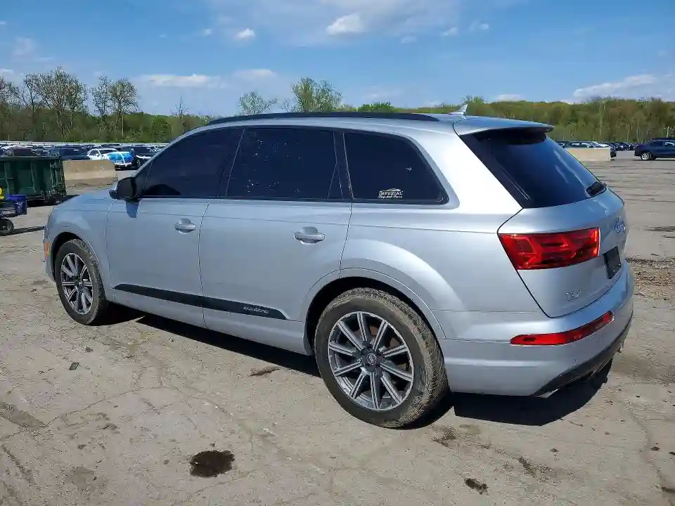 WA1VAAF74HD003821 2017 AUDI Q7-1