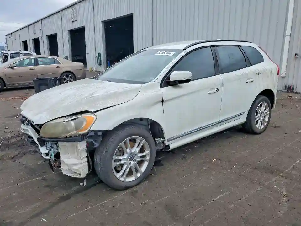 YV440MDJ8F2676329 2015 VOLVO XC60-0