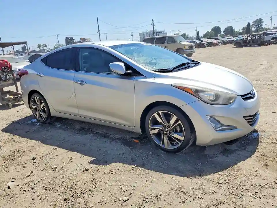 5NPDH4AE7FH567183 2015 HYUNDAI ELANTRA-3