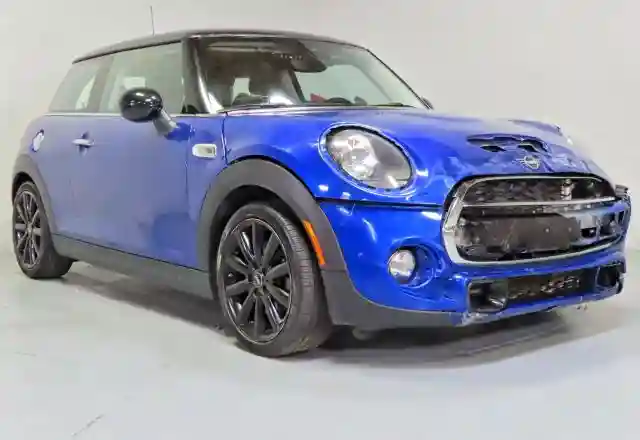 WMWXP7C56K2A53819 2019 MINI COOPER-0