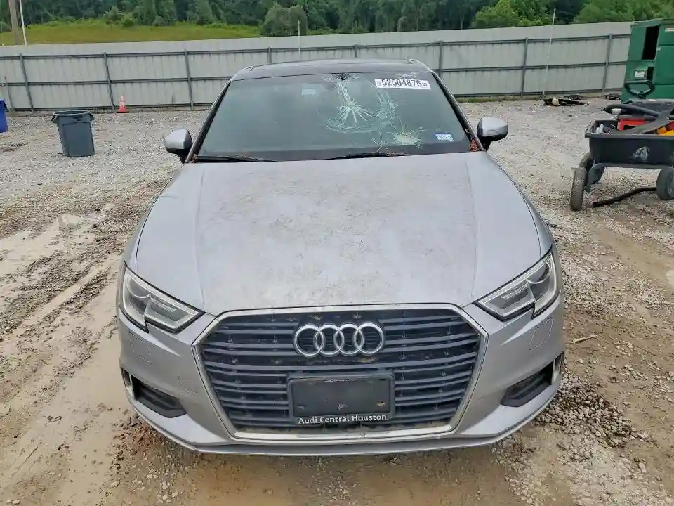 WAUAUGFF3J1059730 2018 AUDI A3-4