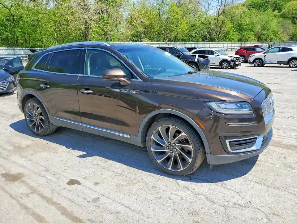 2LMPJ6L91KBL42485 2019 LINCOLN NAUTILUS-3
