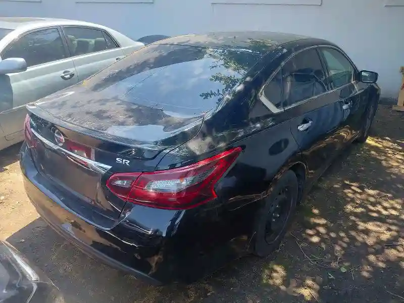 1N4AL3AP8HC109220 2017 NISSAN ALTIMA-3