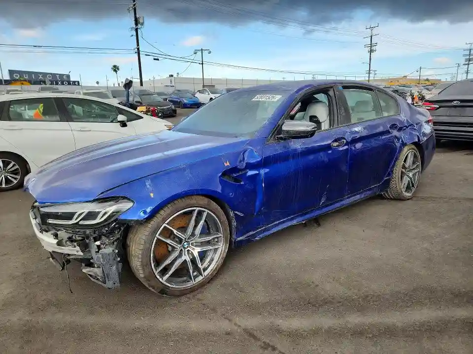 WBS83CH05NCH70776 2022 BMW M5-0