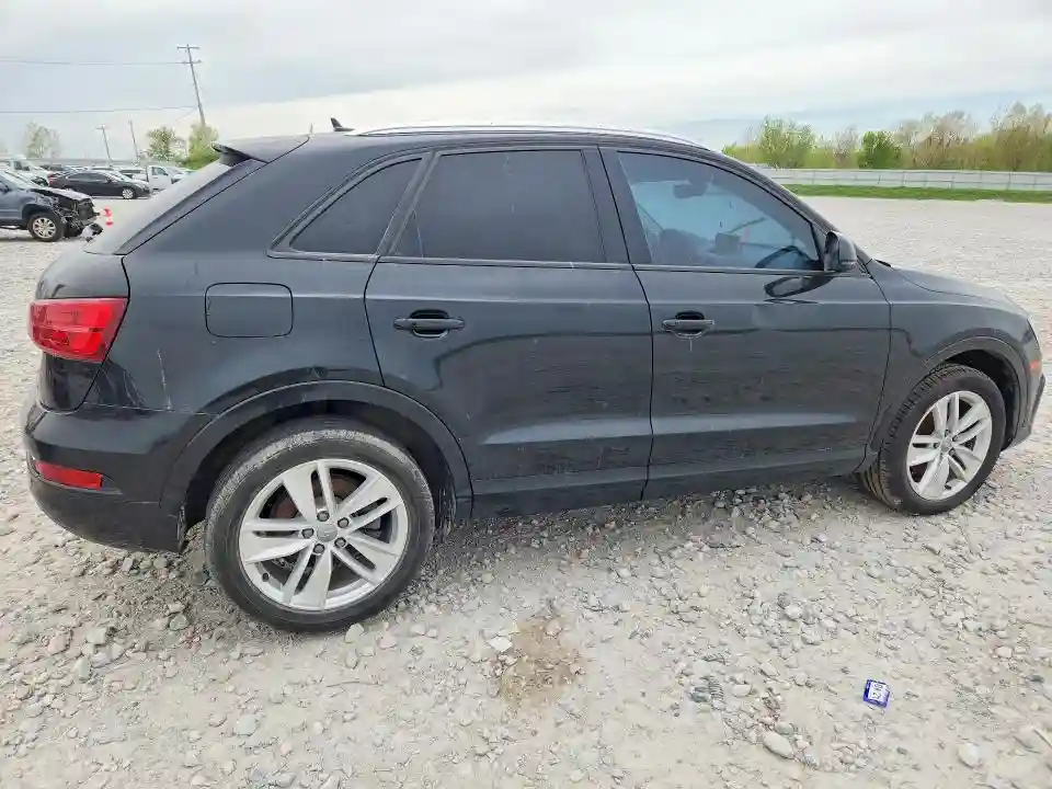 WA1BCCFS1HR016560 2017 AUDI Q3-2