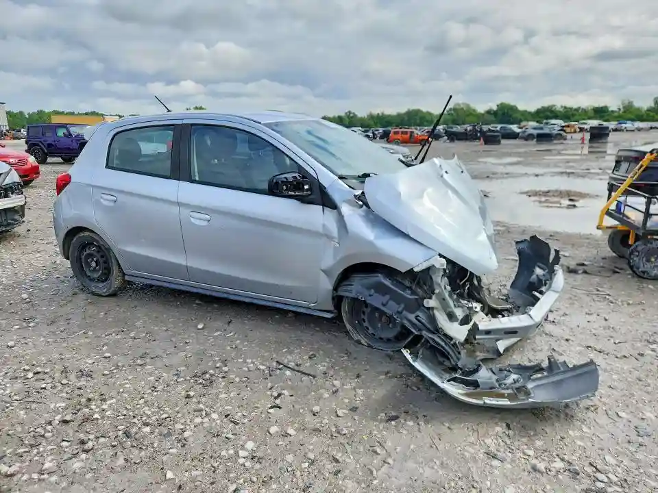 ML32A3HJ6HH006180 2017 MITSUBISHI MIRAGE-3