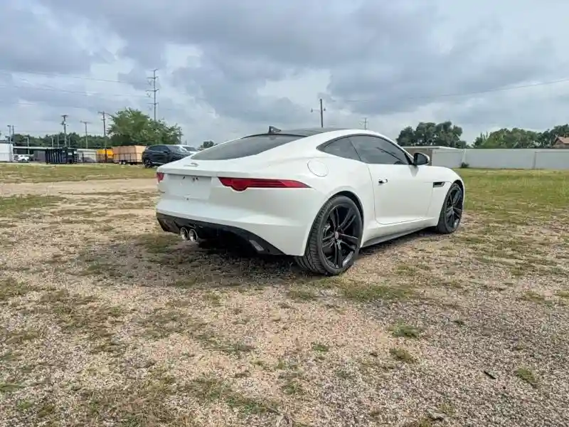 SAJWA6AT3H8K43691 2017 JAGUAR F-TYPE-3