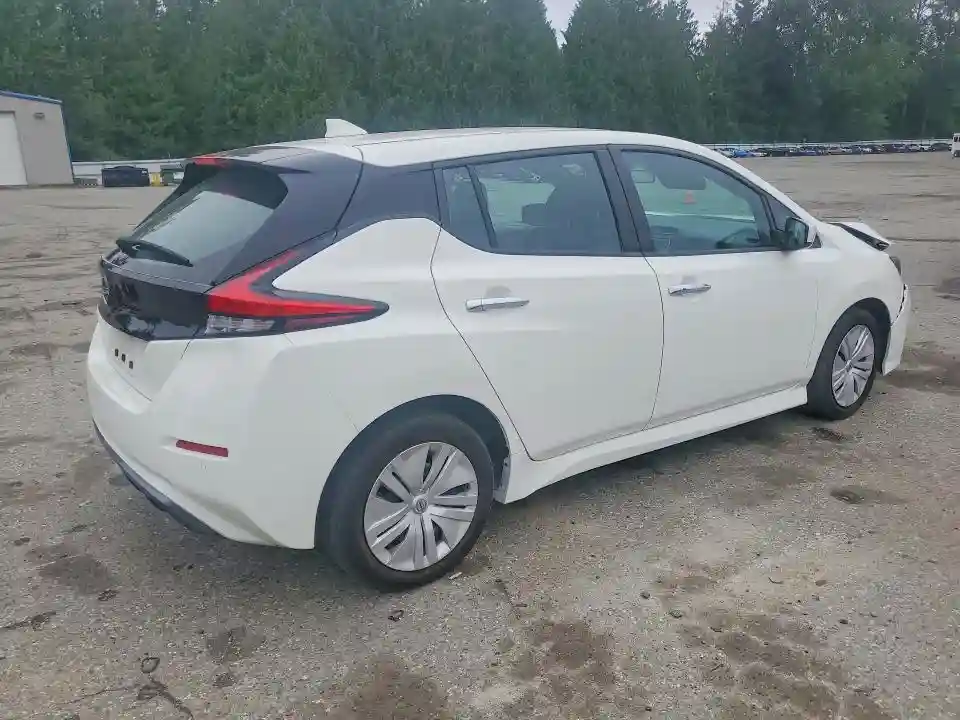 1N4AZ1BV4SC563536 2025 NISSAN LEAF-2