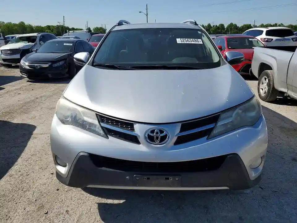 JTMRFREV3FJ026576 2015 TOYOTA RAV4-4