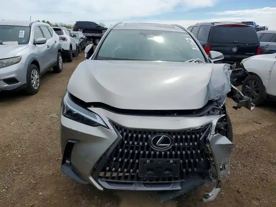 2T2GGCEZ3RC046875 2024 LEXUS NX-4