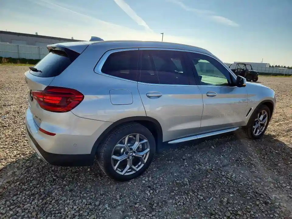 5UXTY3C03M9H21922 2021 BMW X3-2