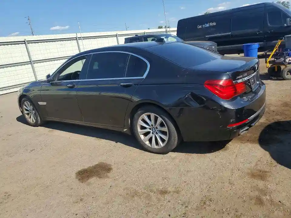 WBAYF4C59FGS99467 2015 BMW 7 SERIES-1