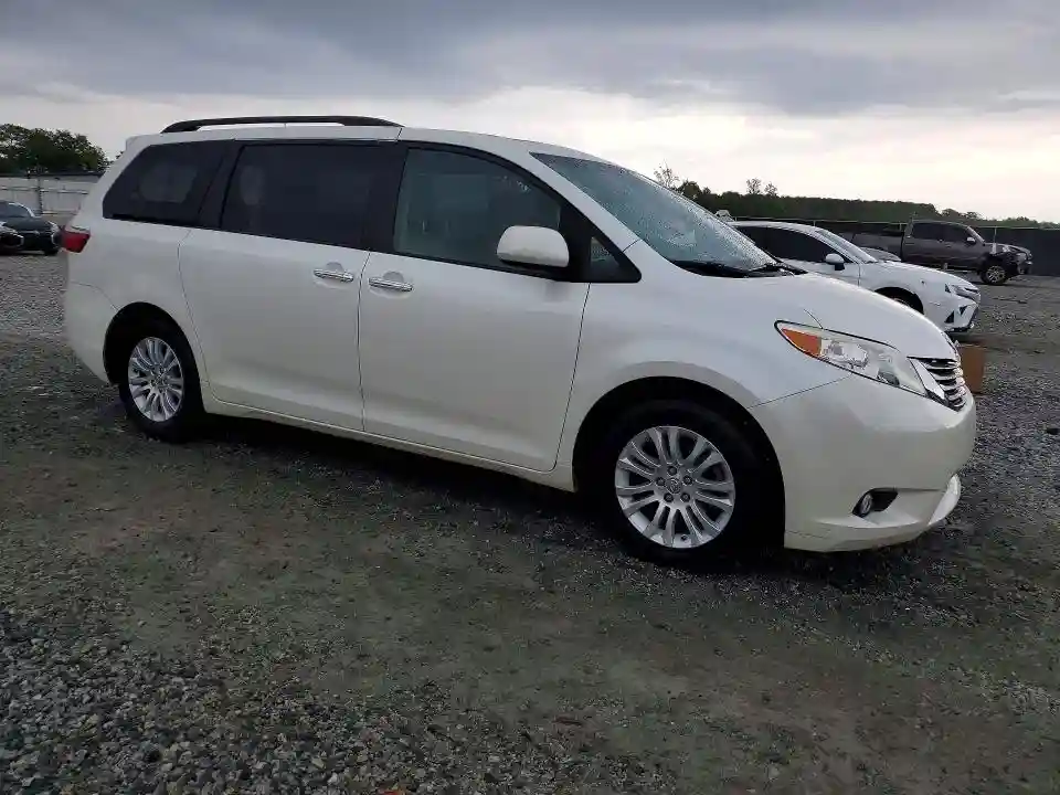 5TDYK3DC9GS731715 2016 TOYOTA SIENNA-3