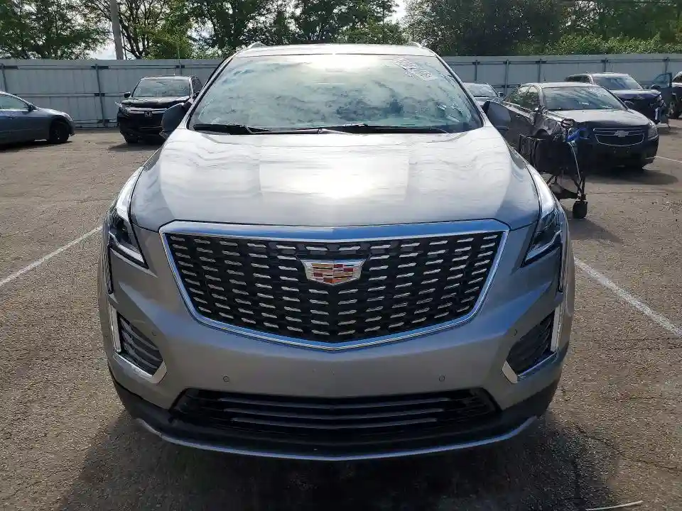 1GYKNCR46SZ127443 2025 CADILLAC XT5-4