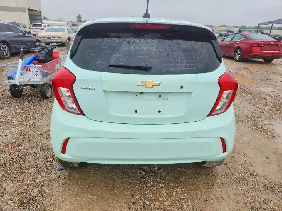 KL8CB6SA4JC471660 2018 CHEVROLET SPARK-5