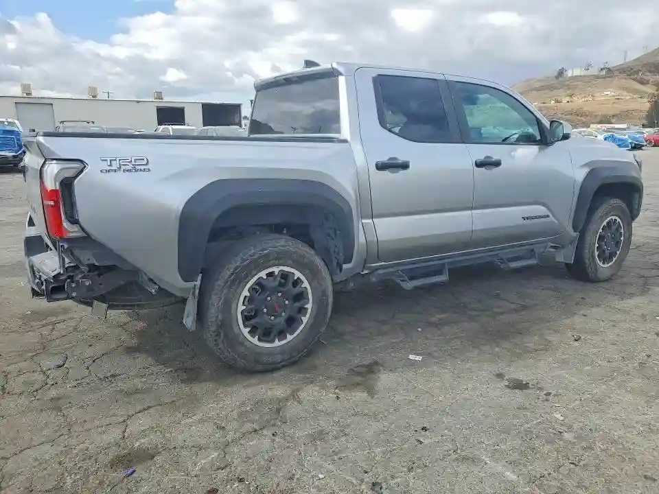 3TMLB5JN5RM043158 2024 TOYOTA TACOMA-2