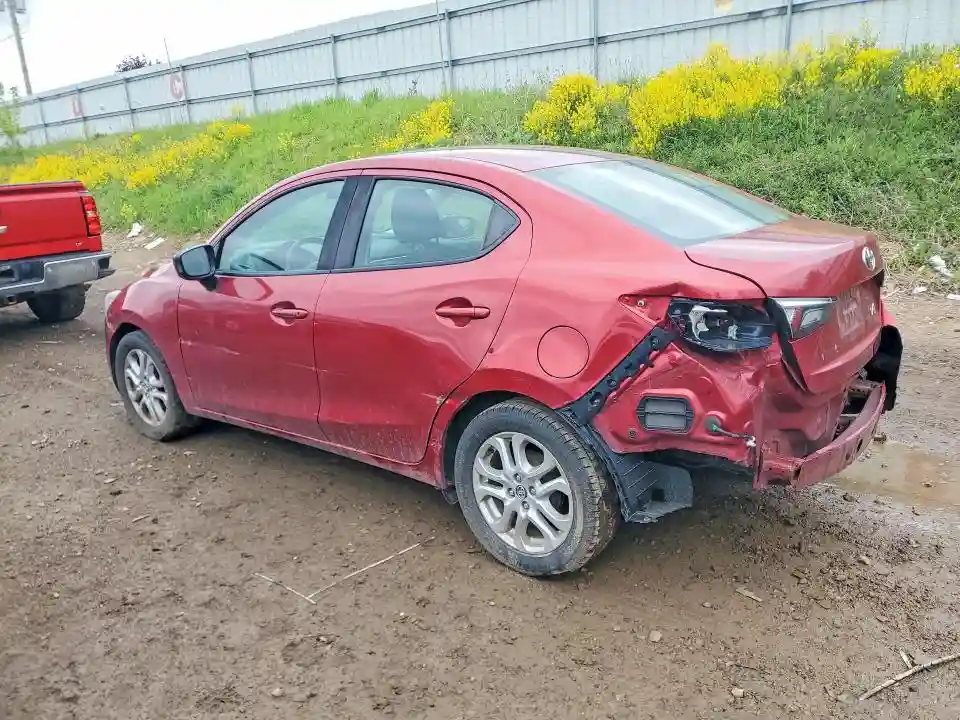 3MYDLBYV5JY300582 2018 TOYOTA YARIS-1