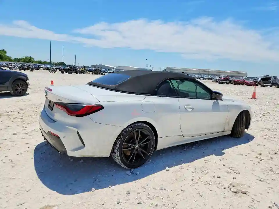 WBA23AT09NCK47022 2022 BMW 4 SERIES-2