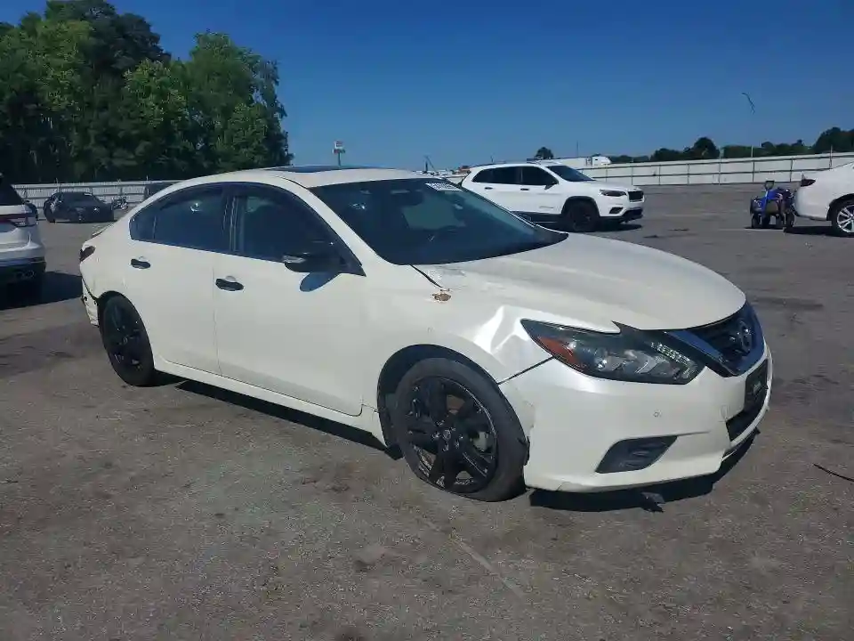 1N4BL3AP6HC294467 2017 NISSAN ALTIMA-3