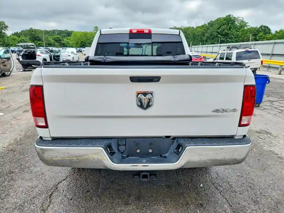 1C6RR7KG6HS612579 2017 RAM 1500-5