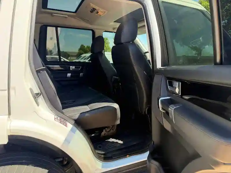 SALAG2V68FA771794 2015 LAND ROVER LR4-5
