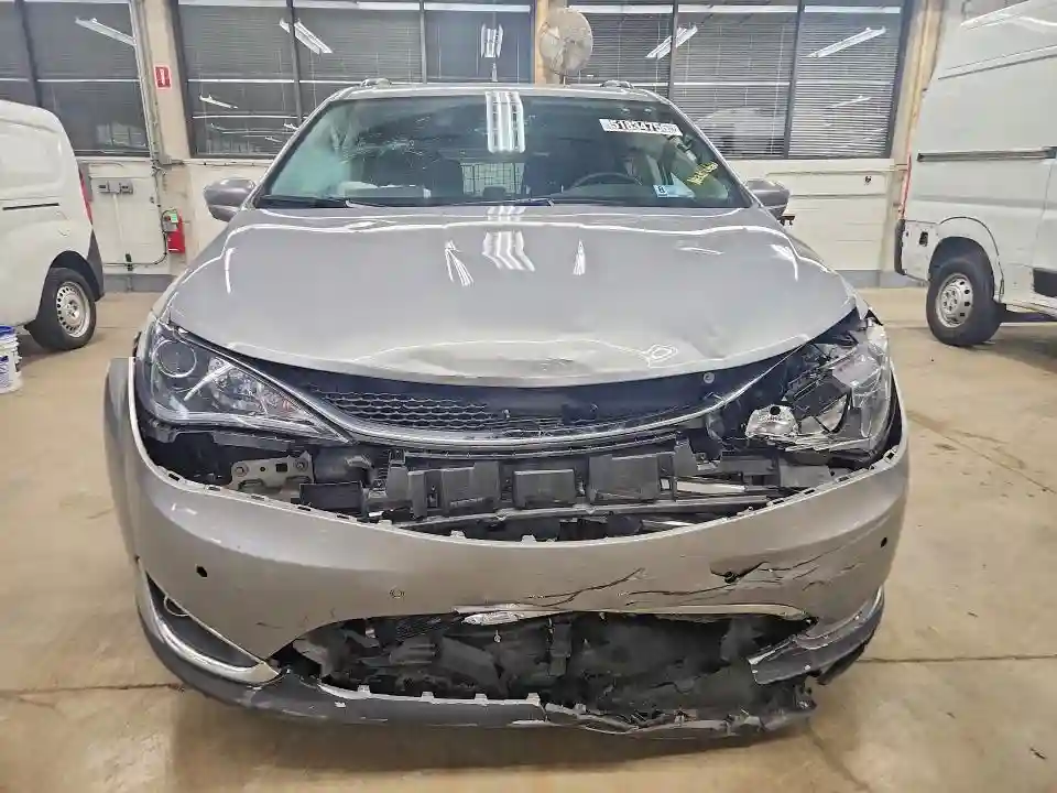 2C4RC1BG6LR121124 2020 CHRYSLER PACIFICA-4