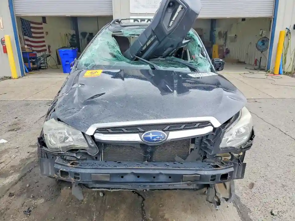 JF2SJAEC0HH496060 2017 SUBARU FORESTER-4