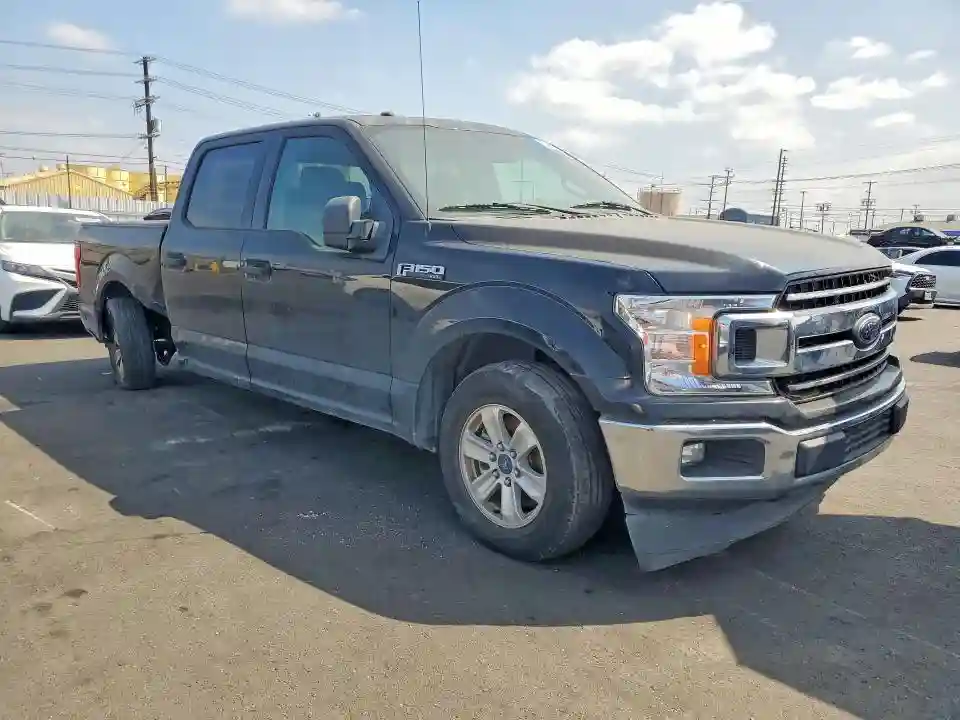 1FTEW1C52JKE81425 2018 FORD F150-3
