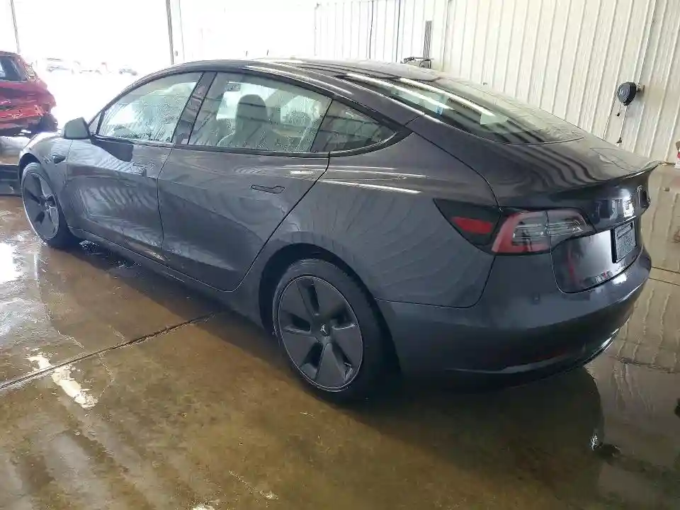 5YJ3E1EB5MF979696 2021 TESLA MODEL 3-1