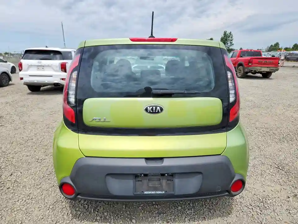 KNDJN2A25G7853173 2016 KIA SOUL-5
