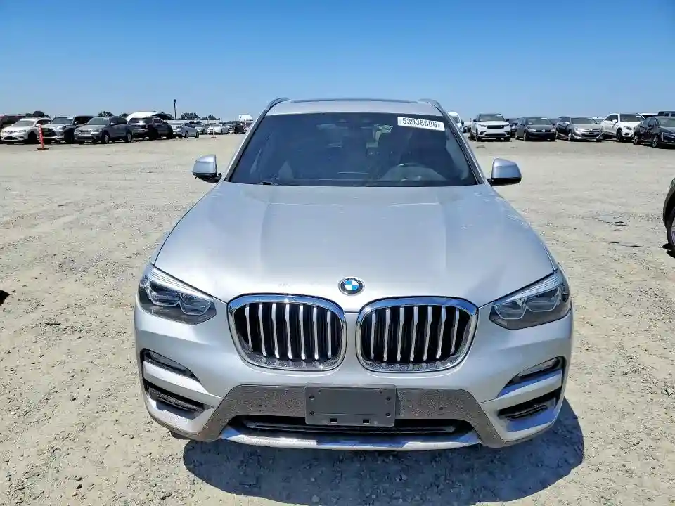 5UXTR7C5XKLF29008 2019 BMW X3-4