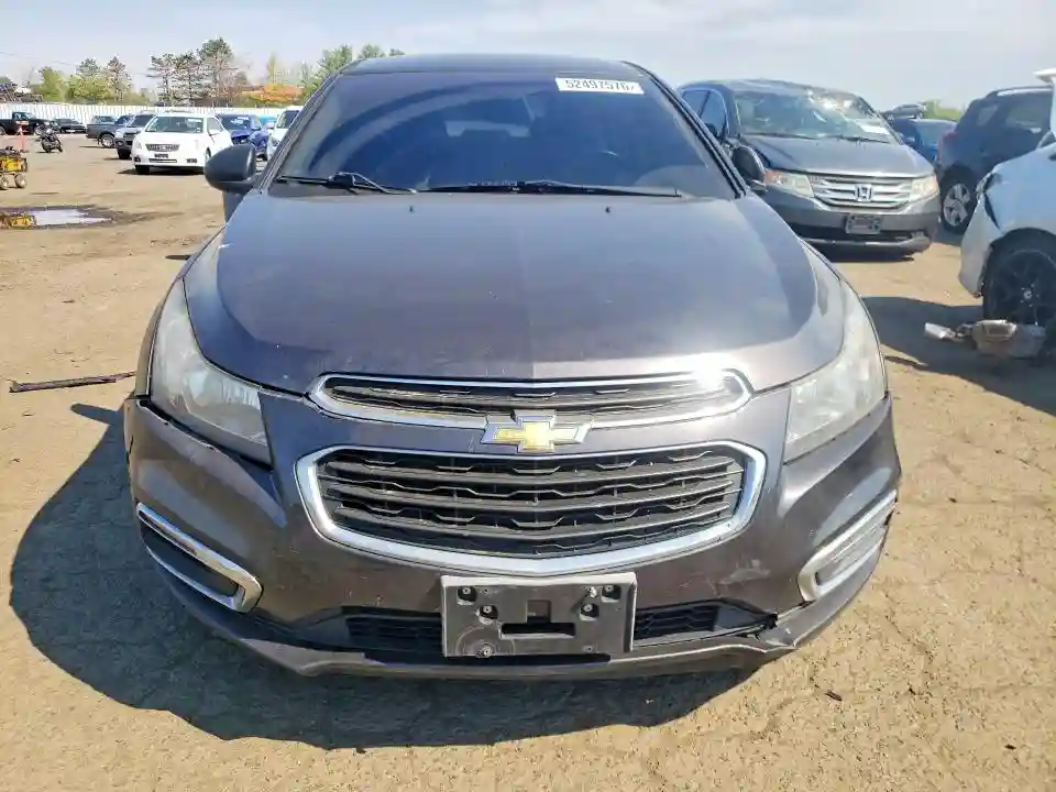 1G1PE5SBXF7142702 2015 CHEVROLET CRUZE-4