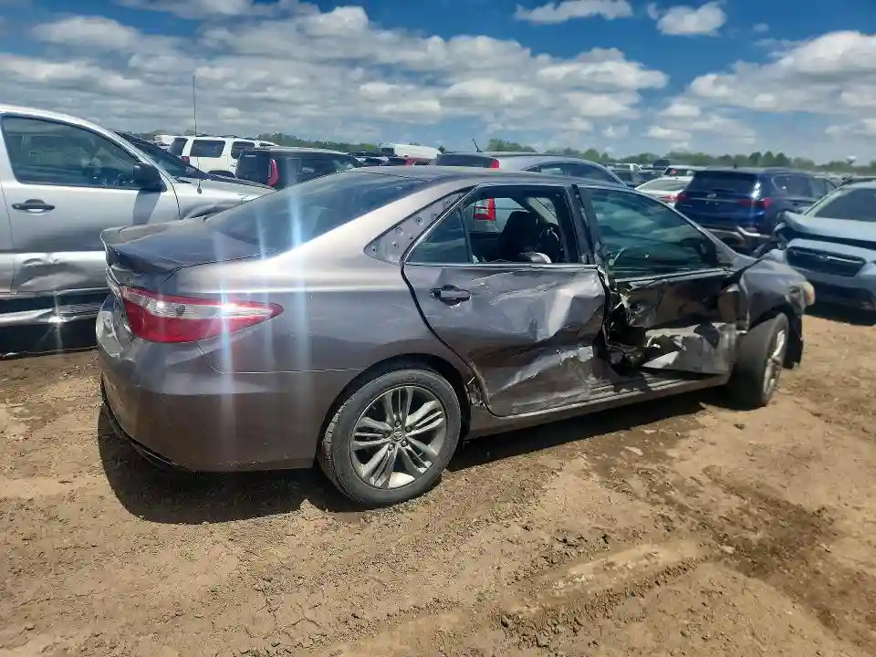 4T1BF1FK5HU314281 2017 TOYOTA CAMRY-2