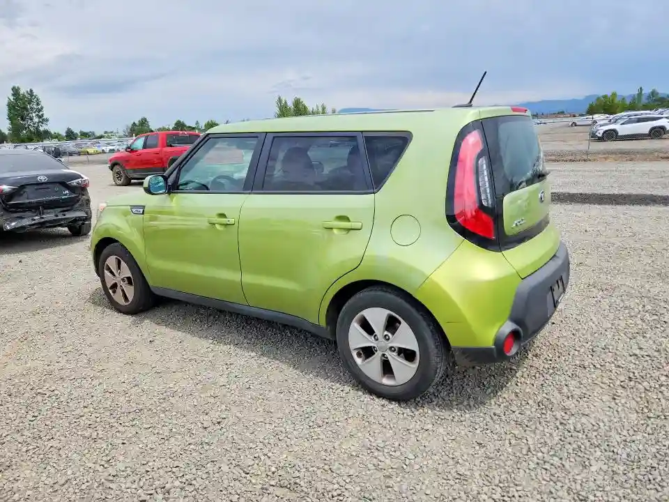 KNDJN2A25G7853173 2016 KIA SOUL-1