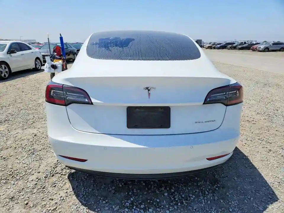 5YJ3E1EB5LF636532 2020 TESLA MODEL 3-5