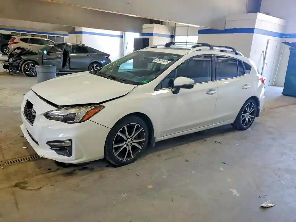 4S3GTAU6XH3706753 2017 SUBARU IMPREZA-0