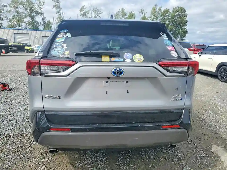 4T3EWRFV2LU003977 2020 TOYOTA RAV4-5